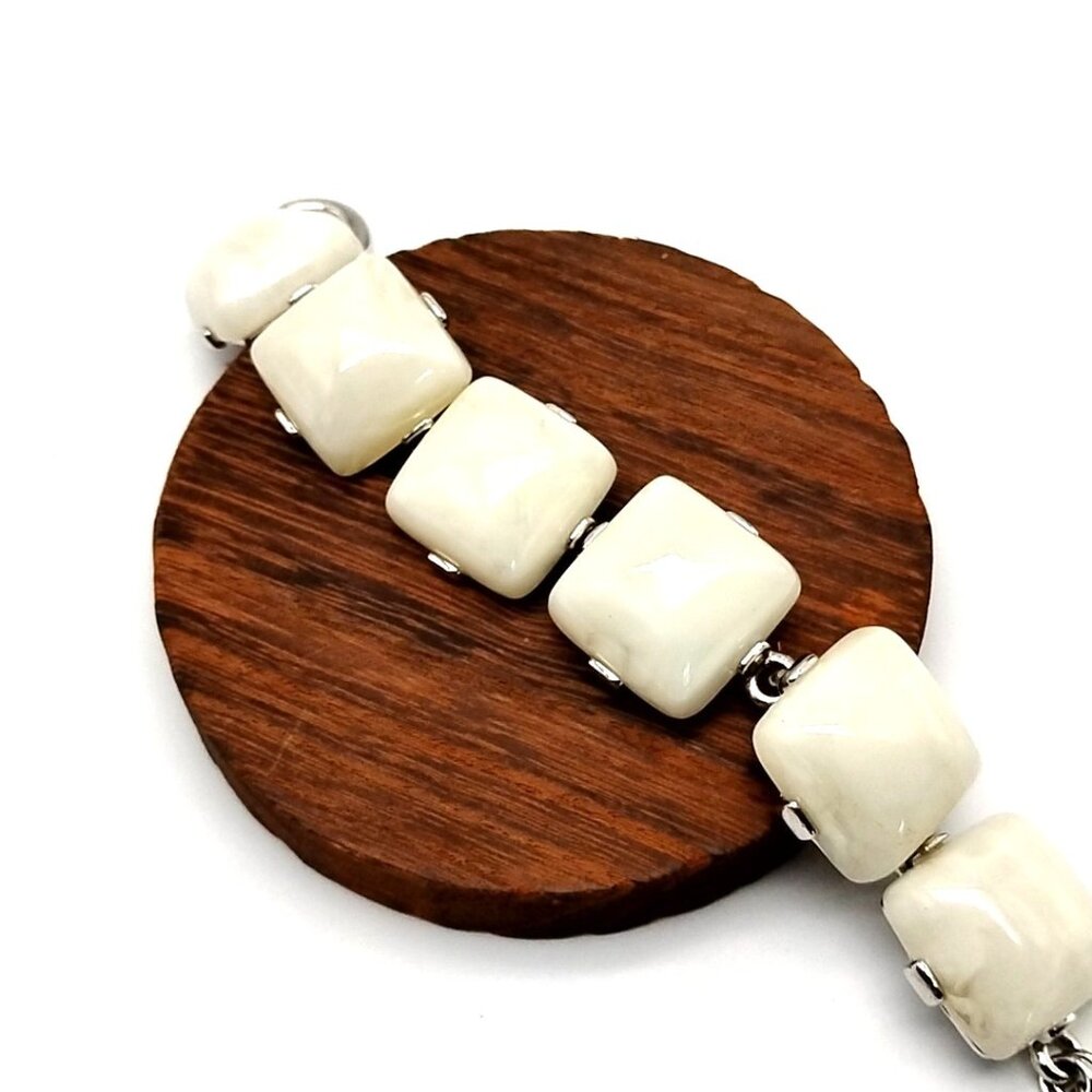 Hutton Wilkinson White Puffy Square Link Toggle Bracelet